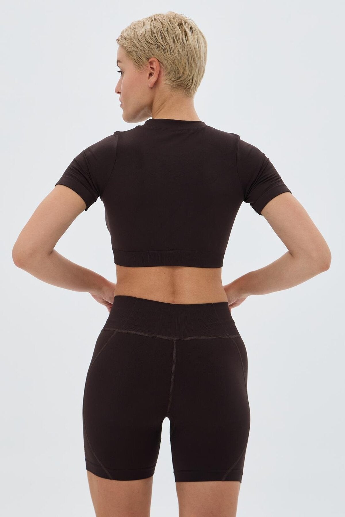 Kumo Short Crop Top - Brown
