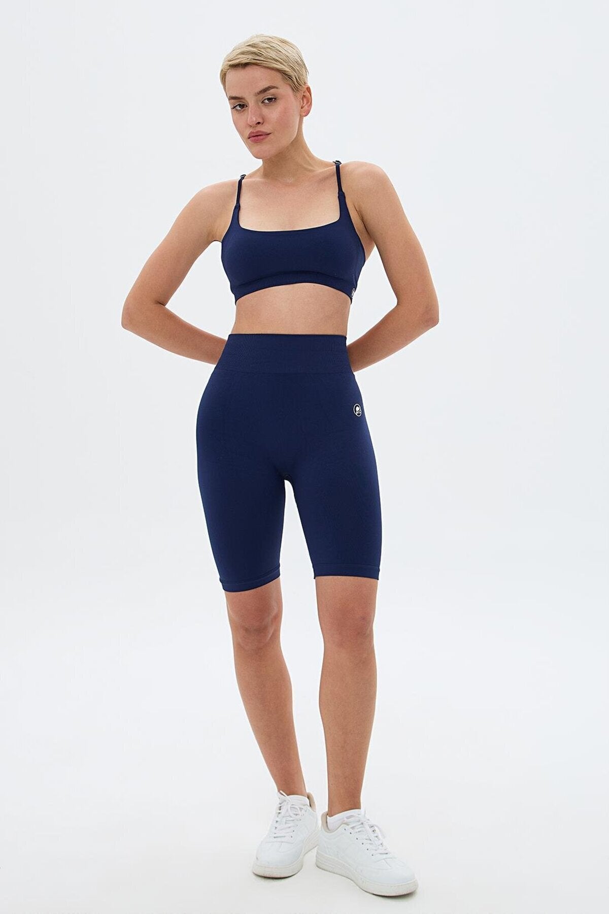Aozora Sport Adjustable Strap Bra - Navy Blue