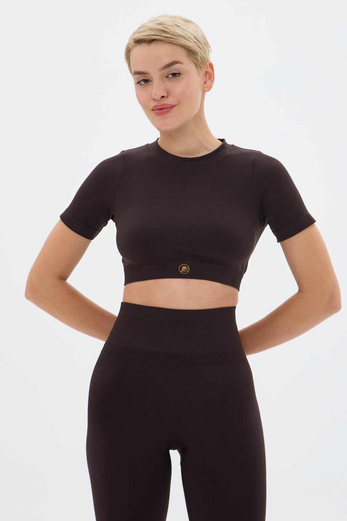 Kumo Short Crop Top - Brown