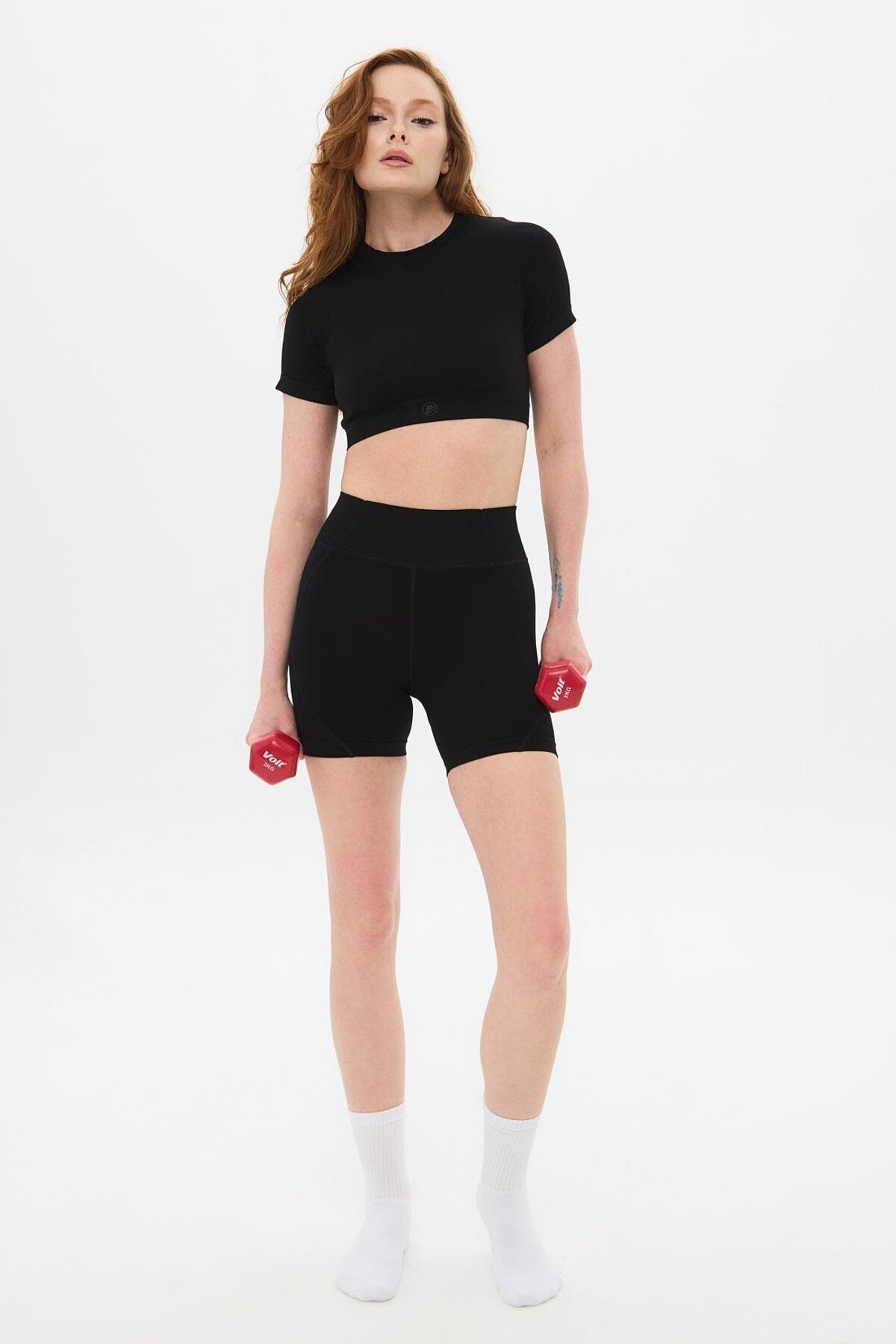 Kumo Short Crop Top - Black