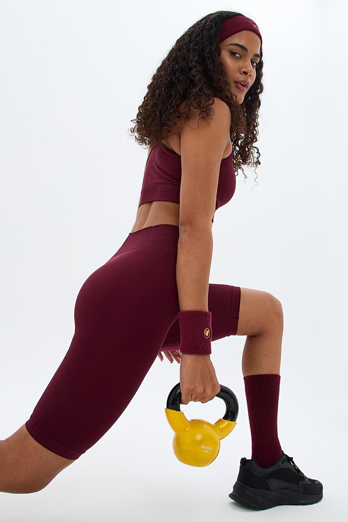 Sakura Sculpting Biker Shorts - Burgundy