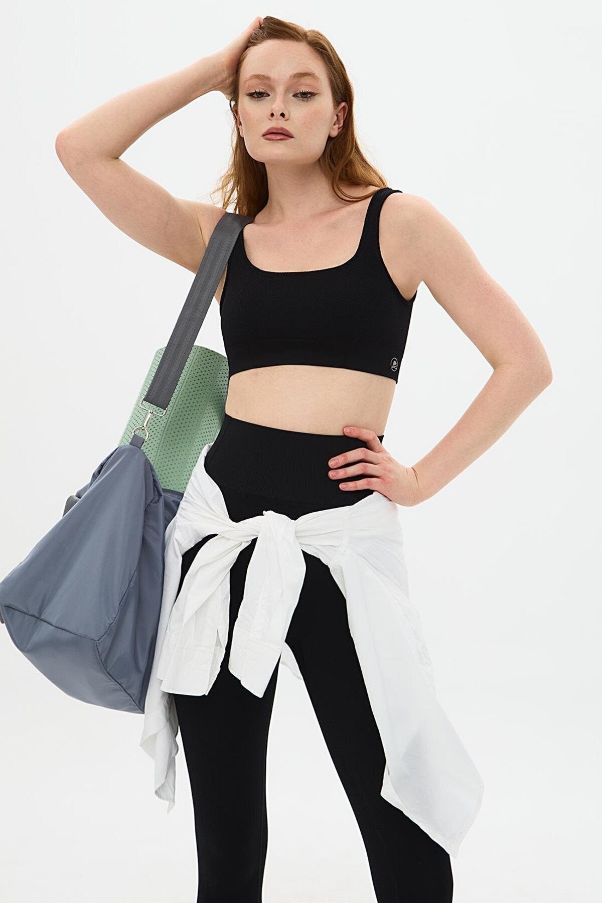 Yuki Cell Pattern Double Layer Bra - Black