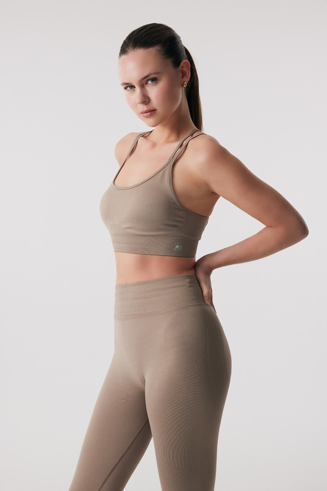 Oishii Rei Crossflow Bra Mocha