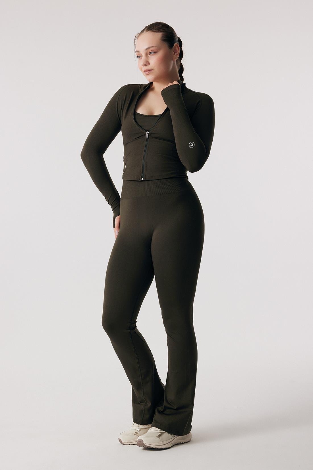 Oishii Rei Flow Flare Leggings Deep Olive