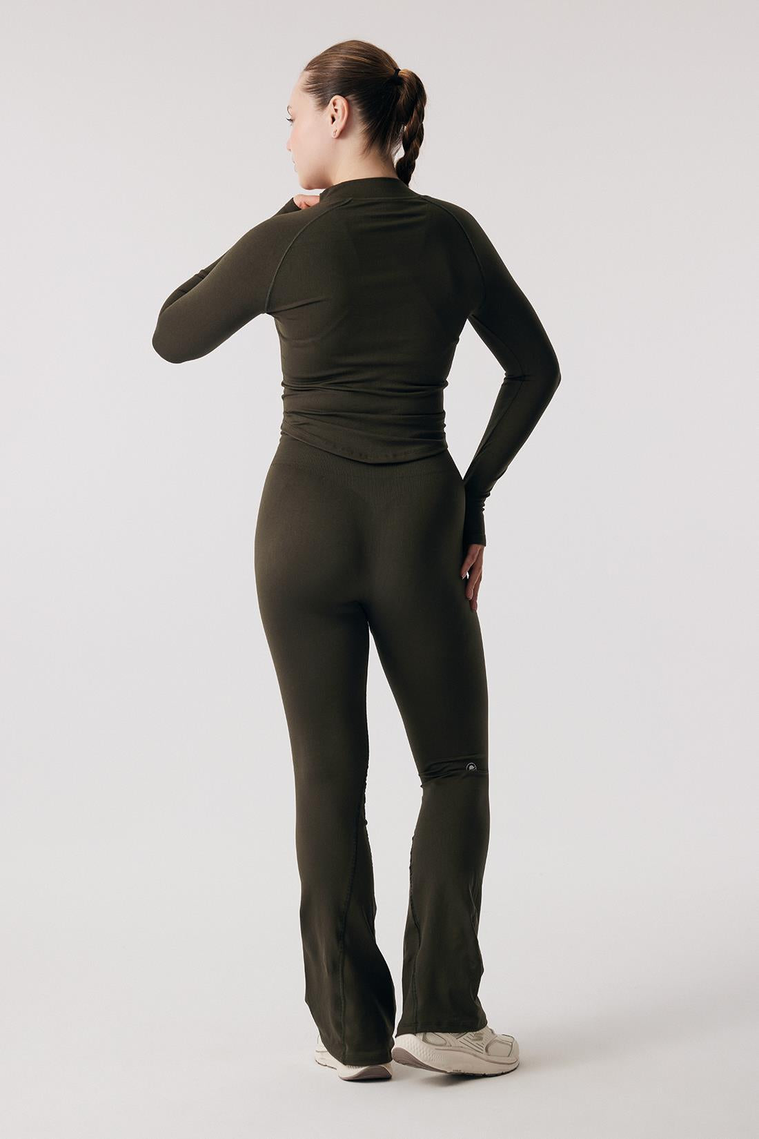 Oishii Rei Flow Flare Leggings Deep Olive