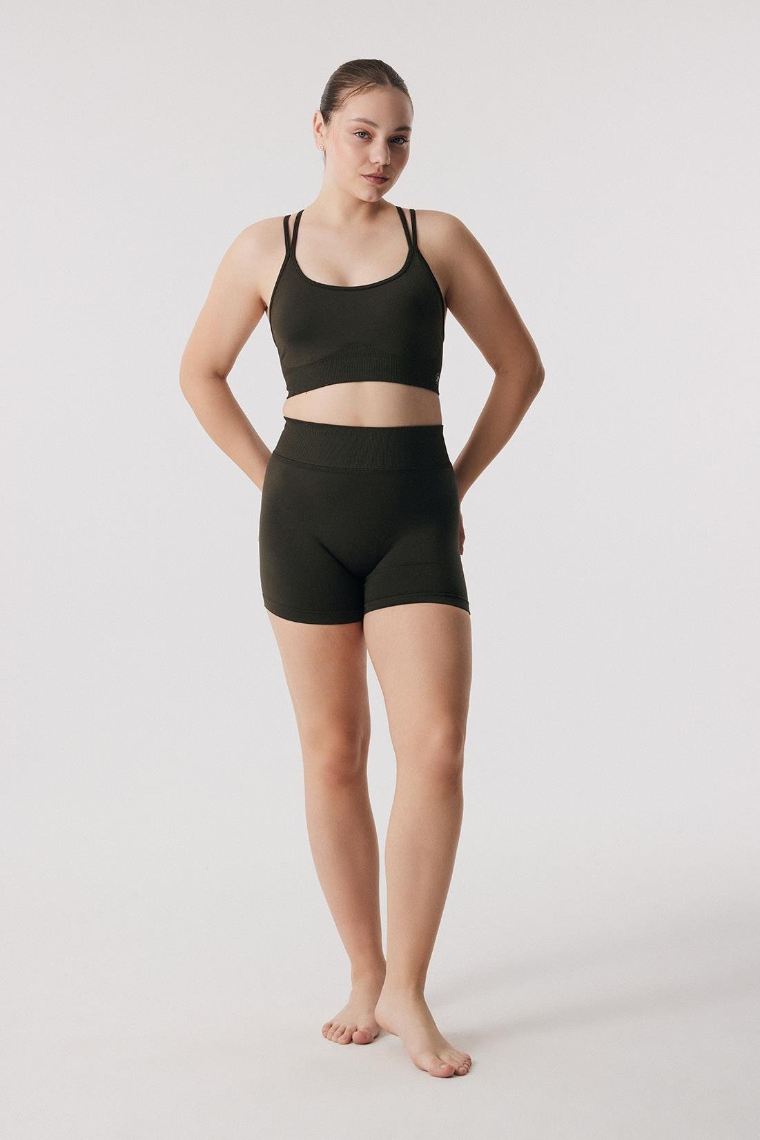 Oishii Rei Sculpt Scrunch Shorts Deep Olive
